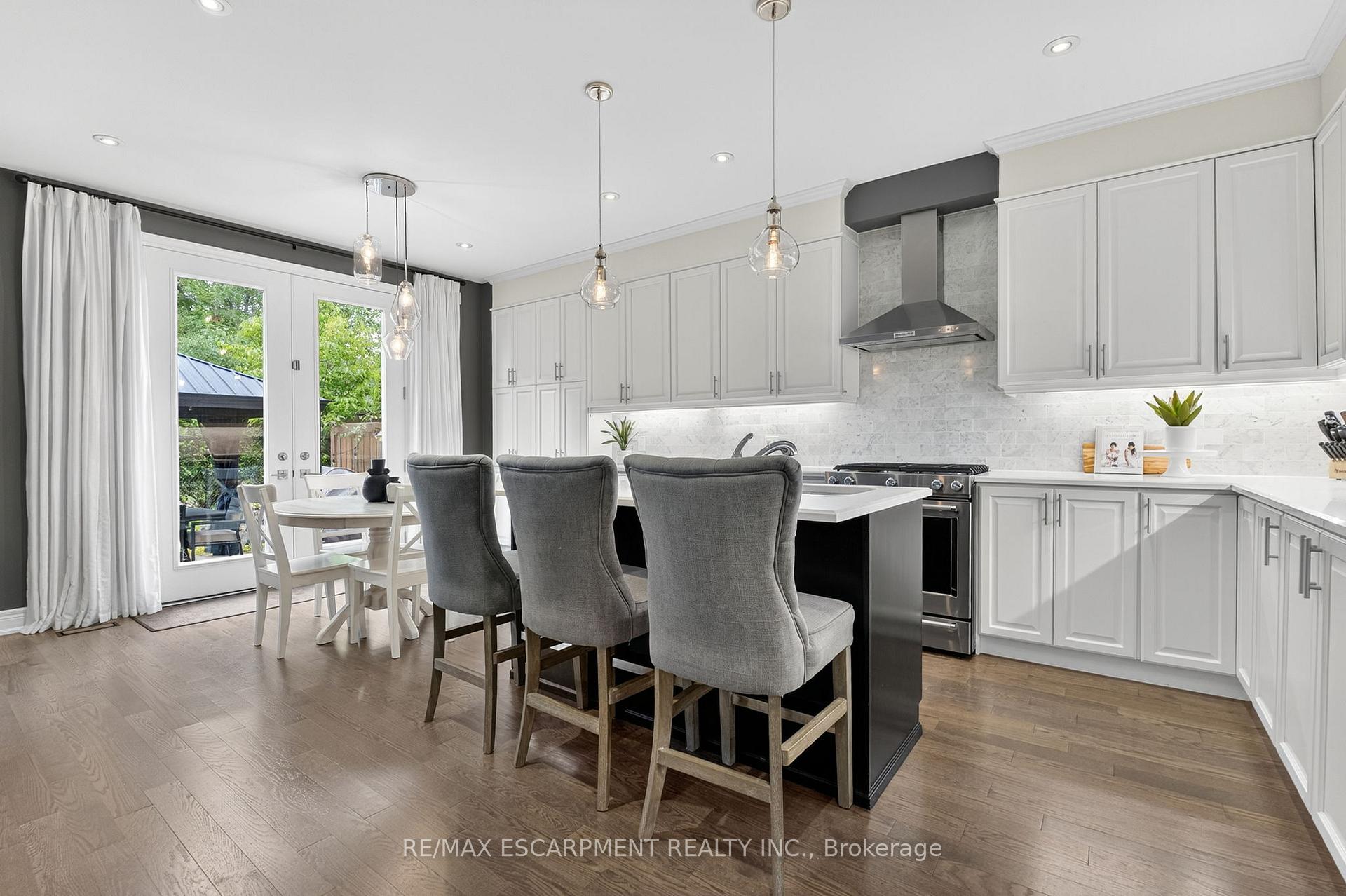 Photo 14 of 117 Wimberly Avenue, Hamilton, Waterdown — HOMEH