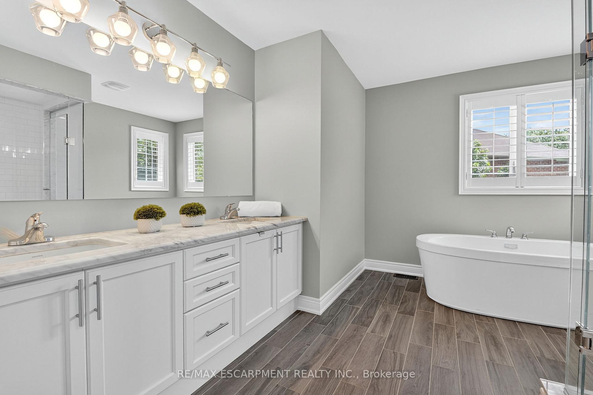 Photo 21 of 117 Wimberly Avenue, Hamilton, Waterdown — HOMEH