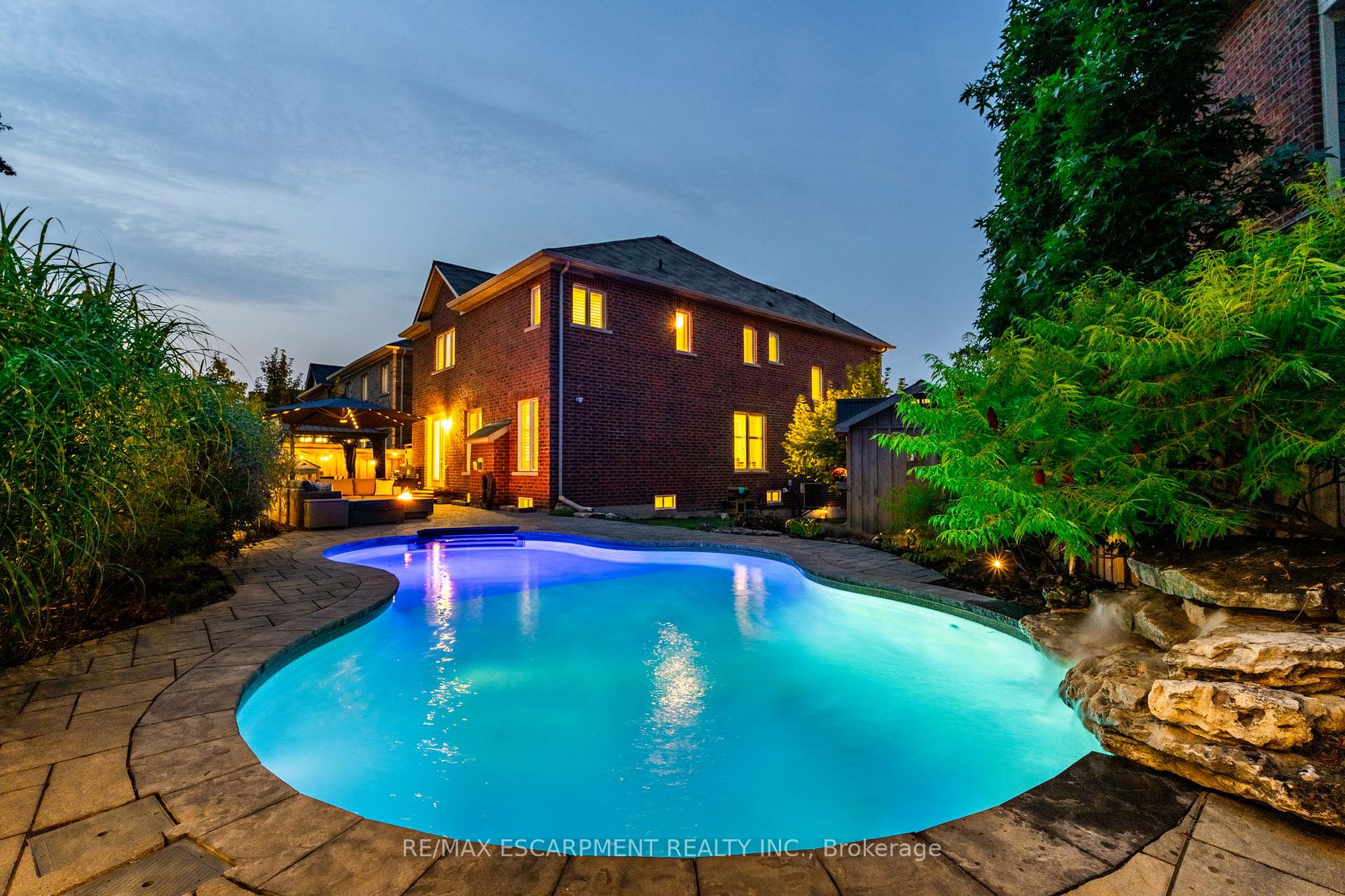 Photo 44 of 117 Wimberly Avenue, Hamilton, Waterdown — HOMEH