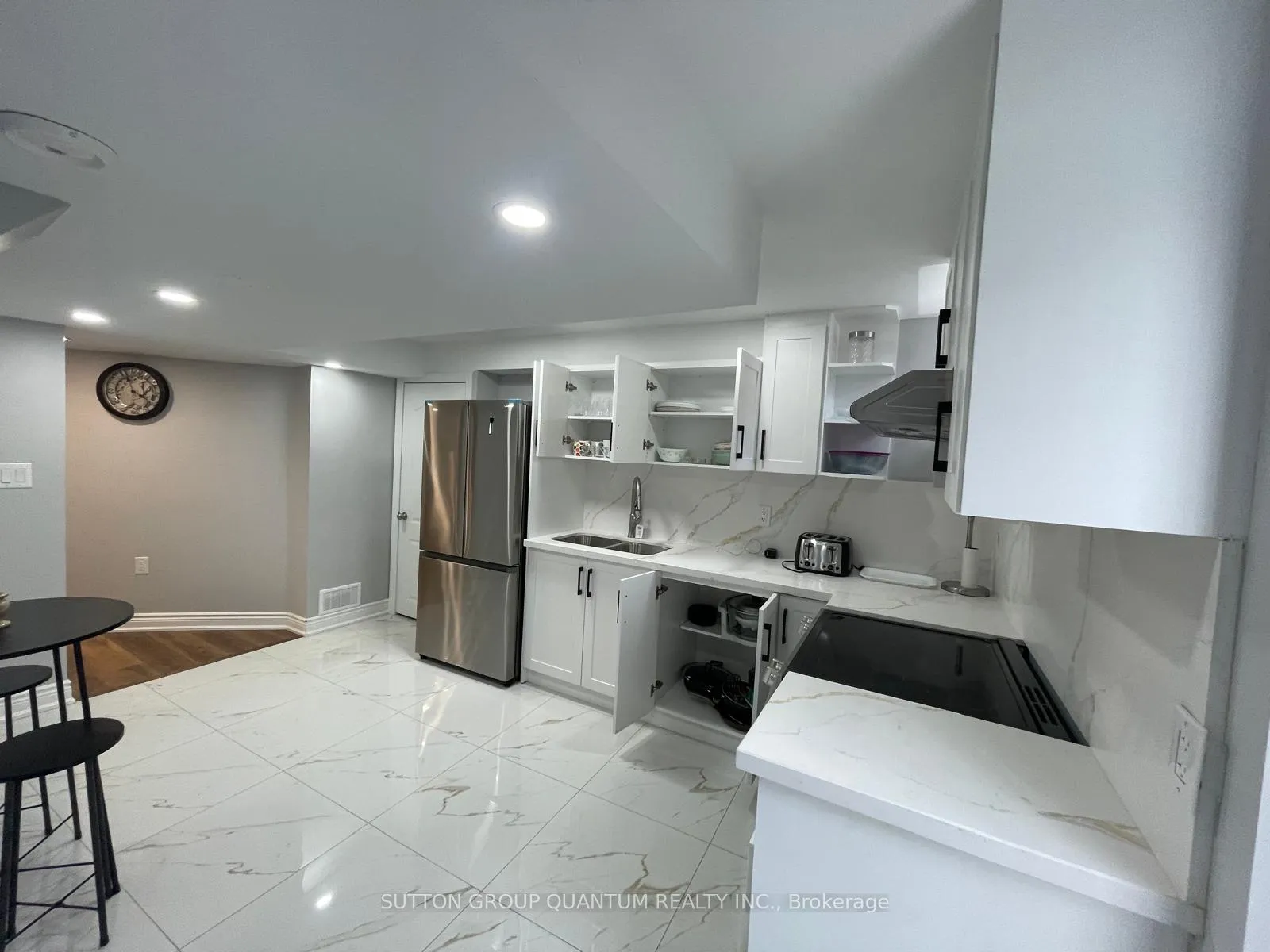 Photo 5 of Unit Basement, 2404 Fundy Drive, Oakville, Westmount — HOMEH