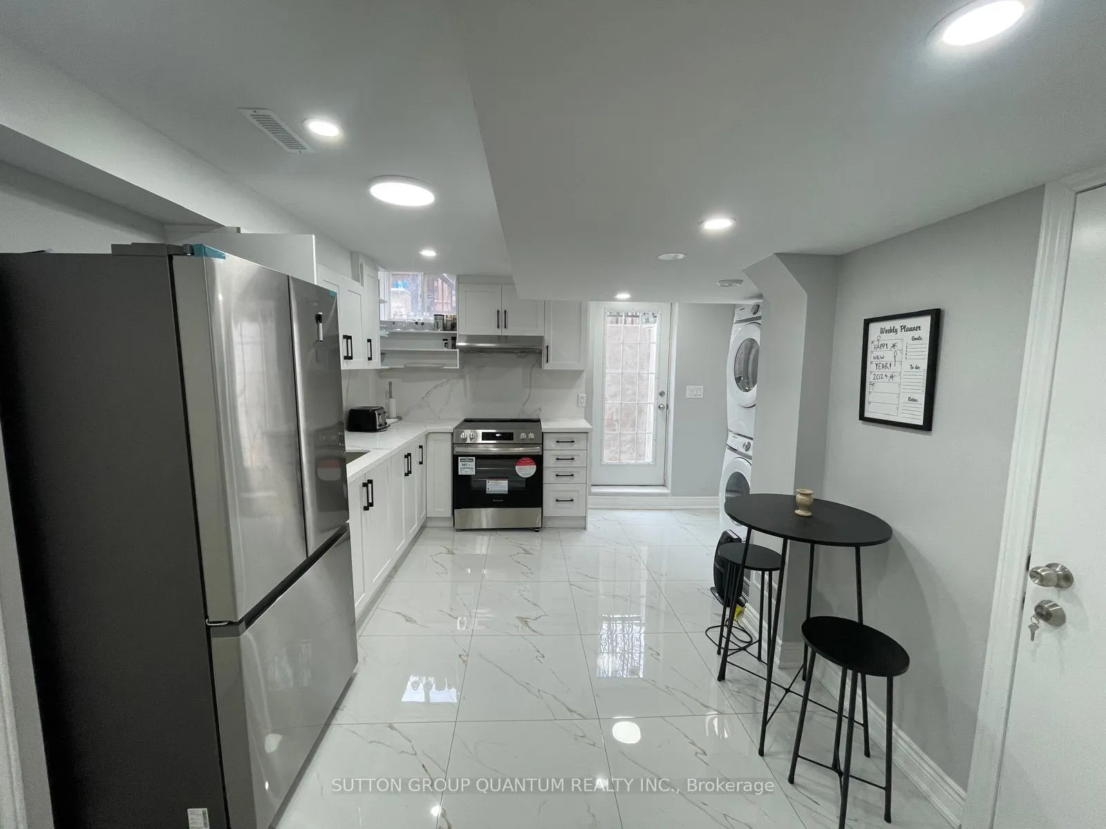 Photo 6 of Unit Basement, 2404 Fundy Drive, Oakville, Westmount — HOMEH