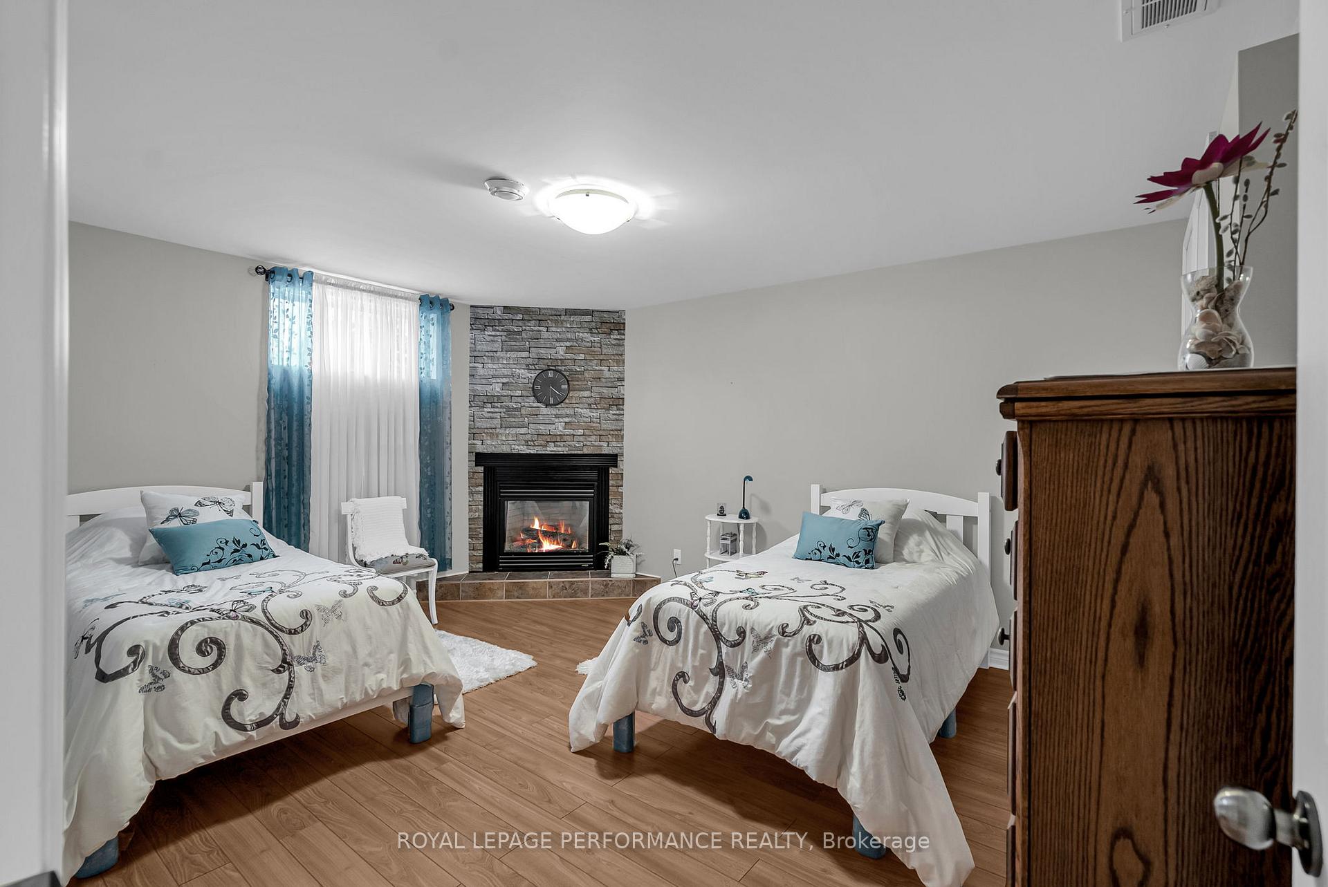 Photo 33 of 1384 Arba Court, Cornwall — HOMEH