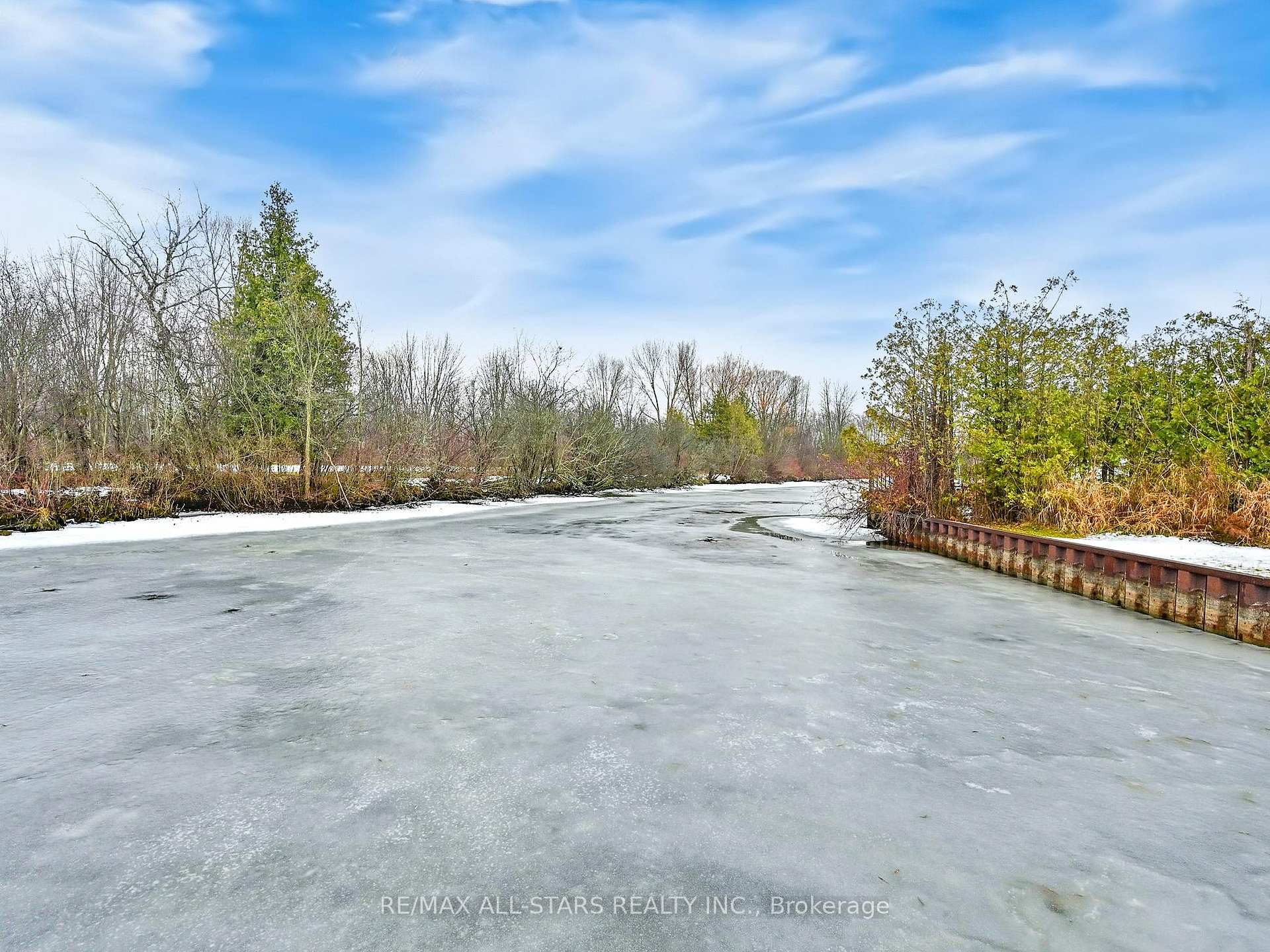 Photo 4 of 67B Irving Drive, Georgina, Pefferlaw — HOMEH