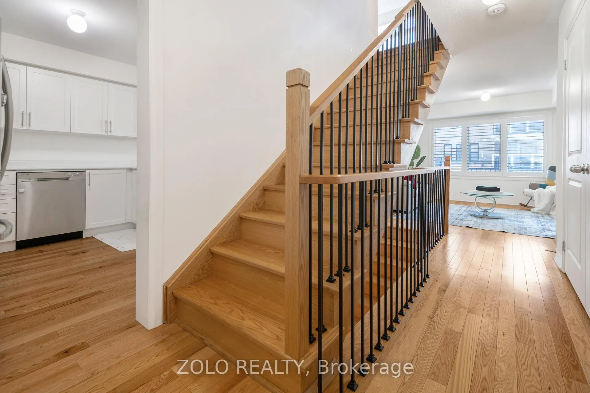 Photo 18 of 261 Lord Elgin Lane, Clarington, Bowmanville — HOMEH