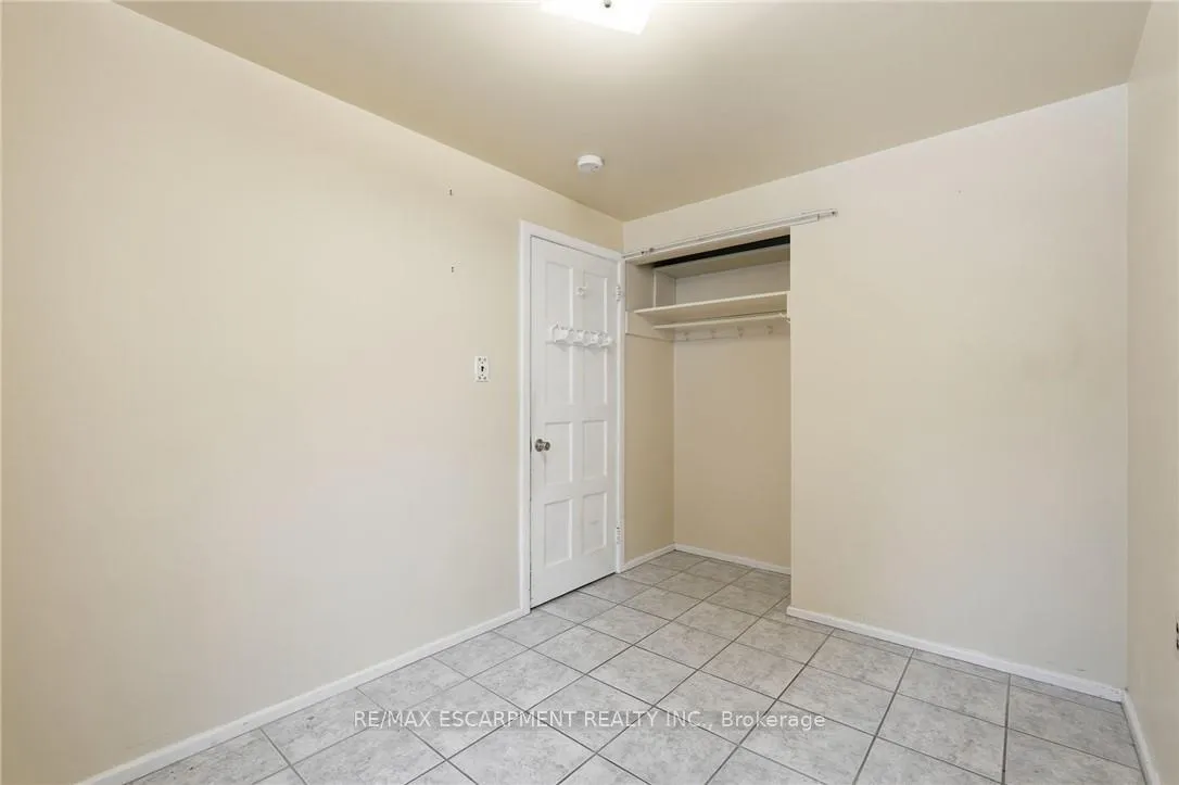 Photo 25 of 92 Gary Avenue, Hamilton, Ainslie Wood — HOMEH