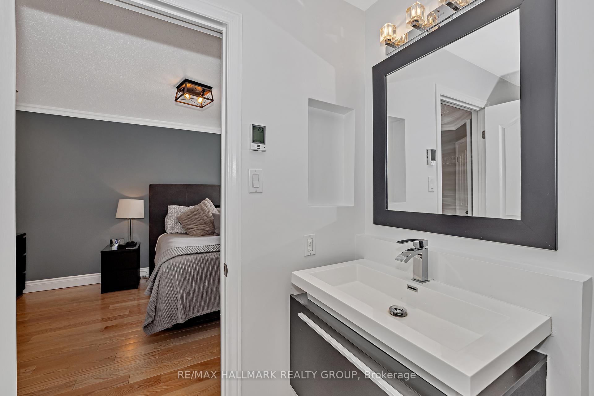 Photo 22 of 4193 Owl Valley Drive, Ottawa, Riverside South/Gloucester Glen — HOMEH