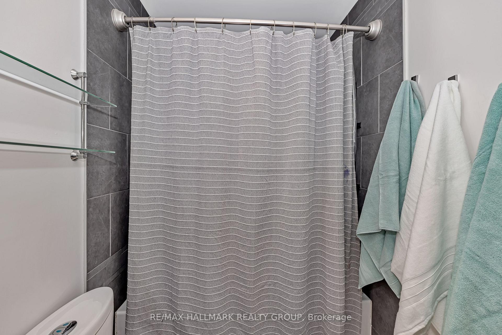 Photo 25 of 4193 Owl Valley Drive, Ottawa, Riverside South/Gloucester Glen — HOMEH