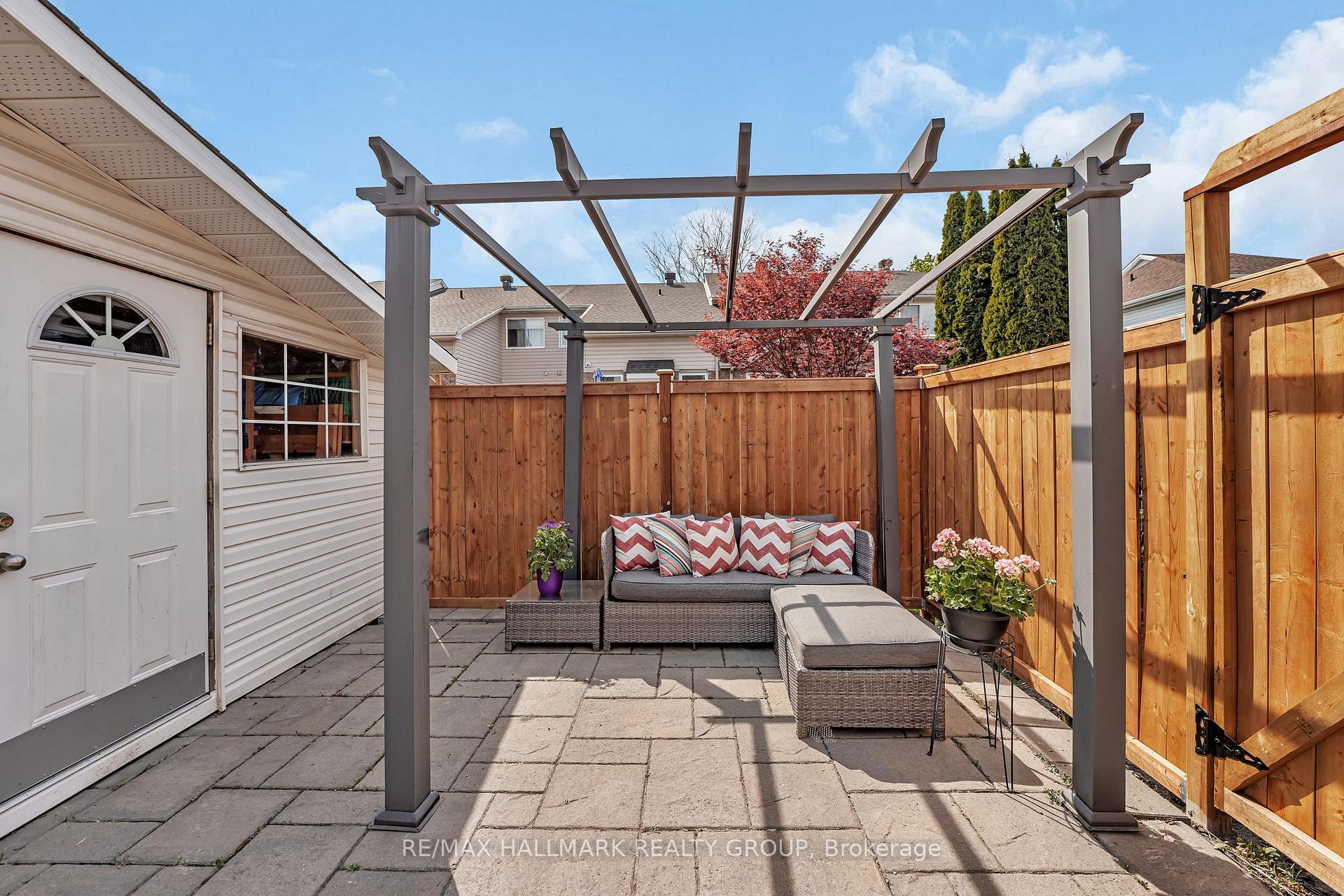 Photo 32 of 4193 Owl Valley Drive, Ottawa, Riverside South/Gloucester Glen — HOMEH