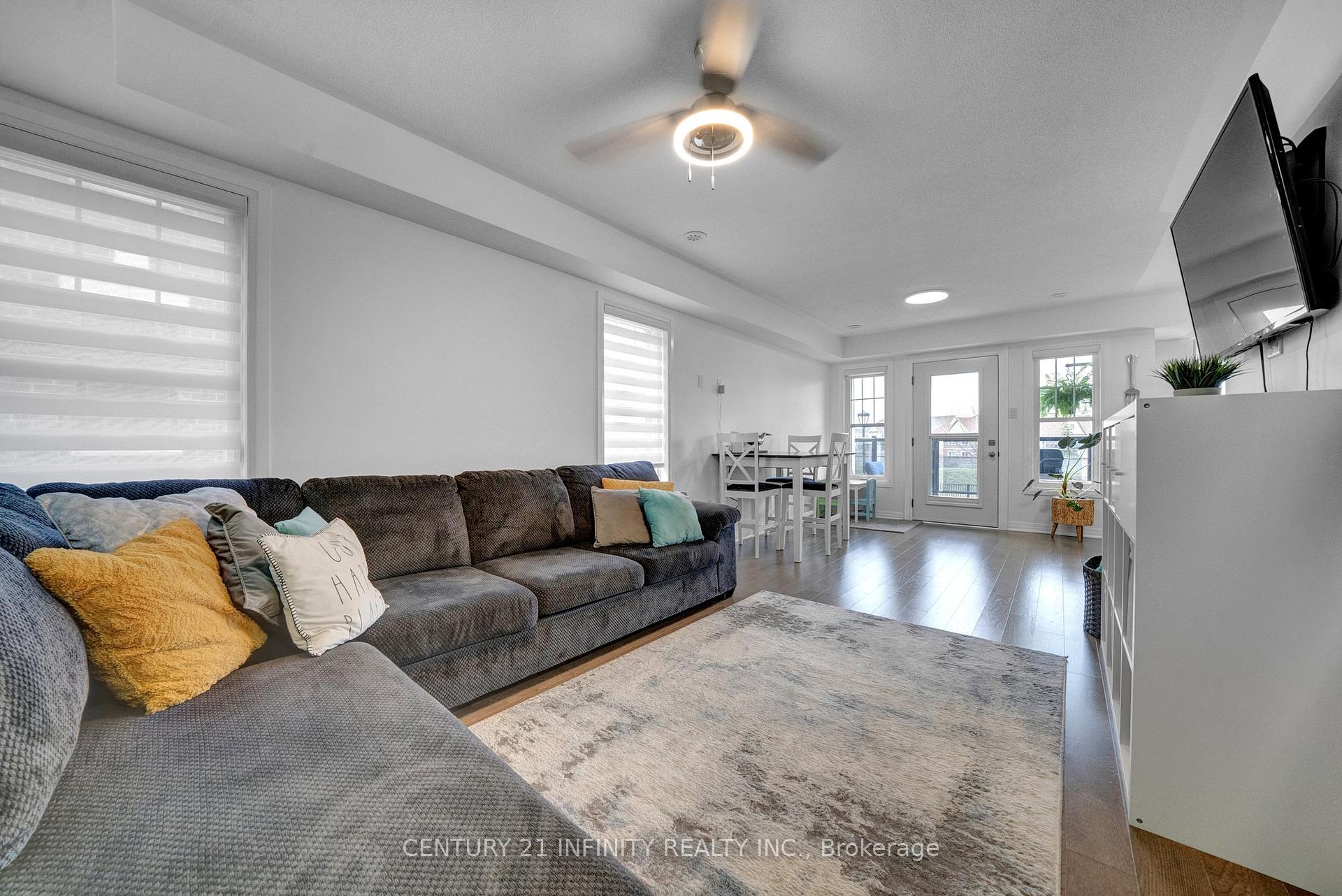 Photo 12 of 30 King William Way, Clarington, Bowmanville — HOMEH