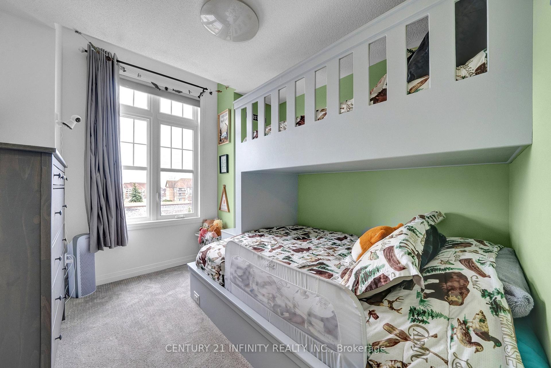 Photo 23 of 30 King William Way, Clarington, Bowmanville — HOMEH