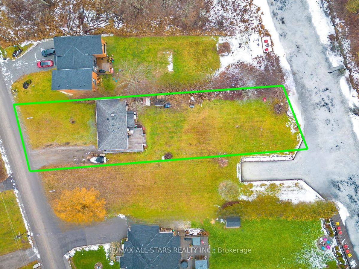 Photo 30 of 67 Irving Drive, Georgina, Pefferlaw — HOMEH