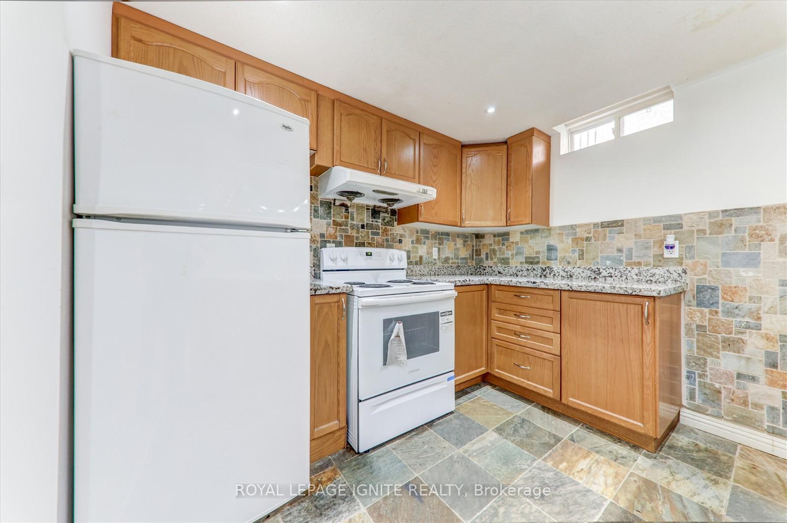 Photo 12 of Unit Bsmt, 30 Bonner Crescent, Ajax, Northeast Ajax — HOMEH