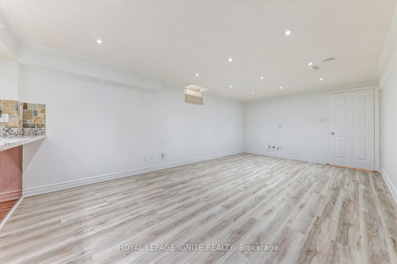 Photo 10 of Unit Bsmt, 30 Bonner Crescent, Ajax, Northeast Ajax — HOMEH