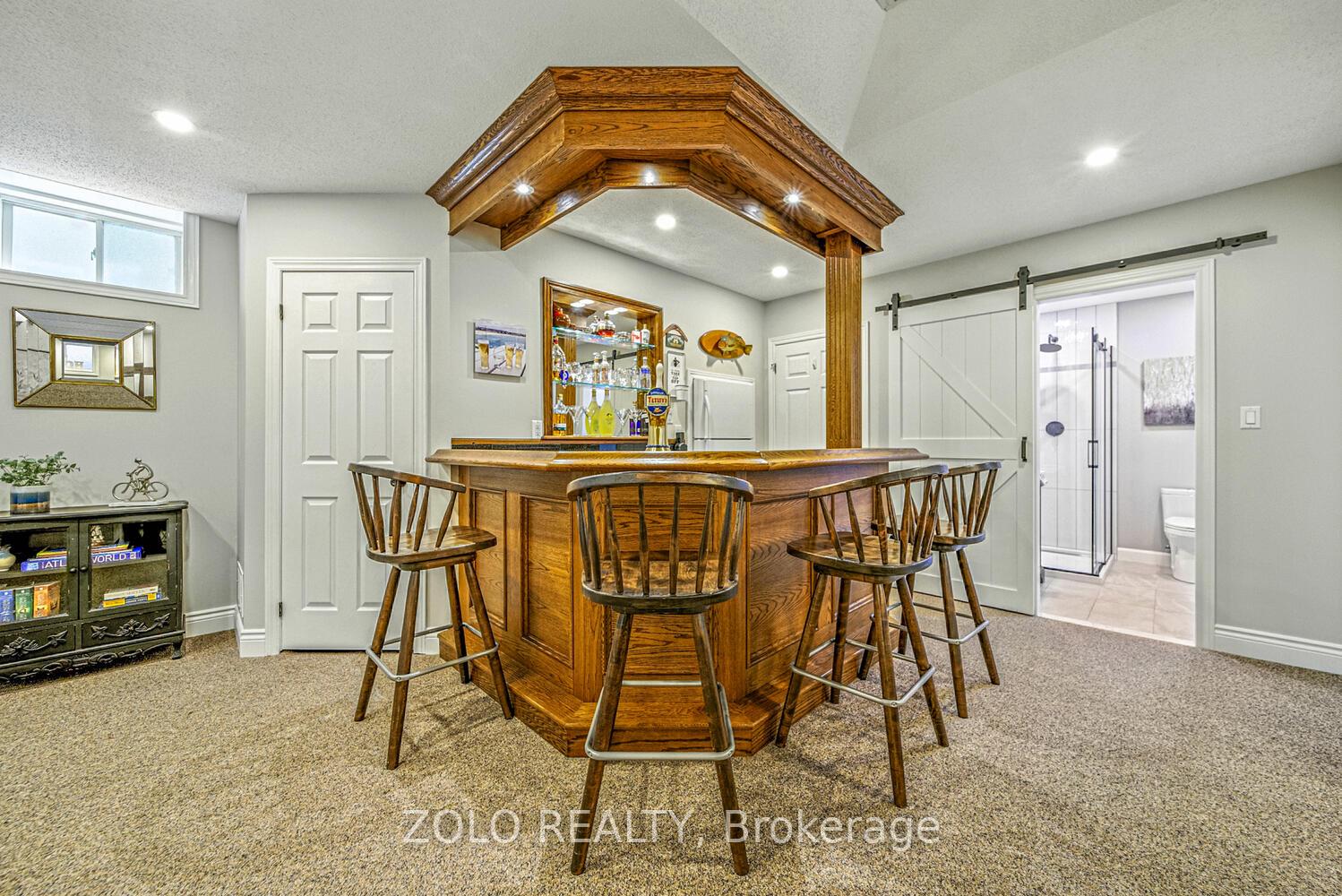 Photo 4 of 13 Glen Eagles Drive, Clarington, Courtice — HOMEH