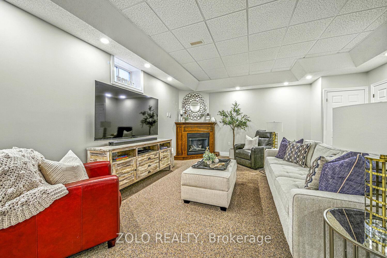Photo 7 of 13 Glen Eagles Drive, Clarington, Courtice — HOMEH