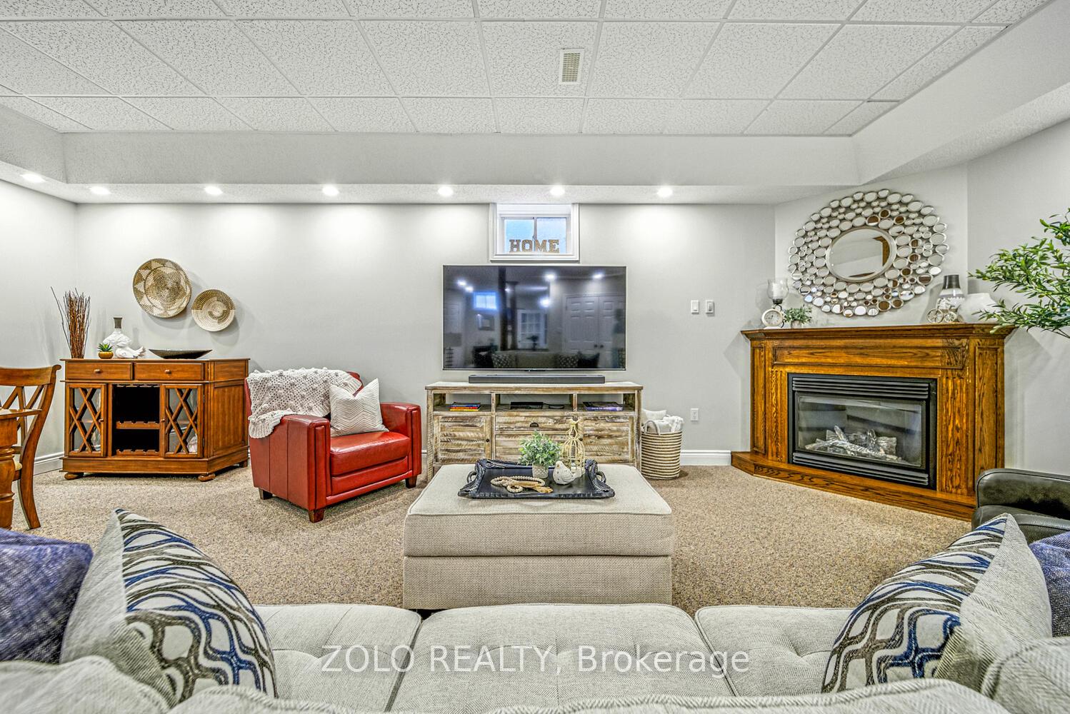 Photo 10 of 13 Glen Eagles Drive, Clarington, Courtice — HOMEH