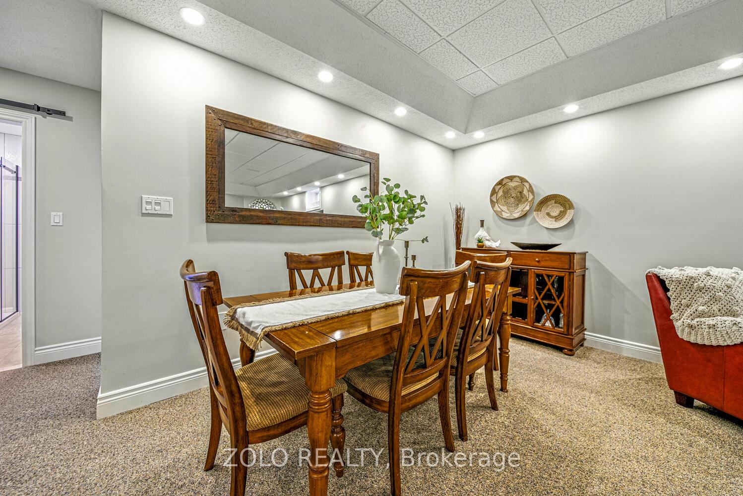 Photo 12 of 13 Glen Eagles Drive, Clarington, Courtice — HOMEH