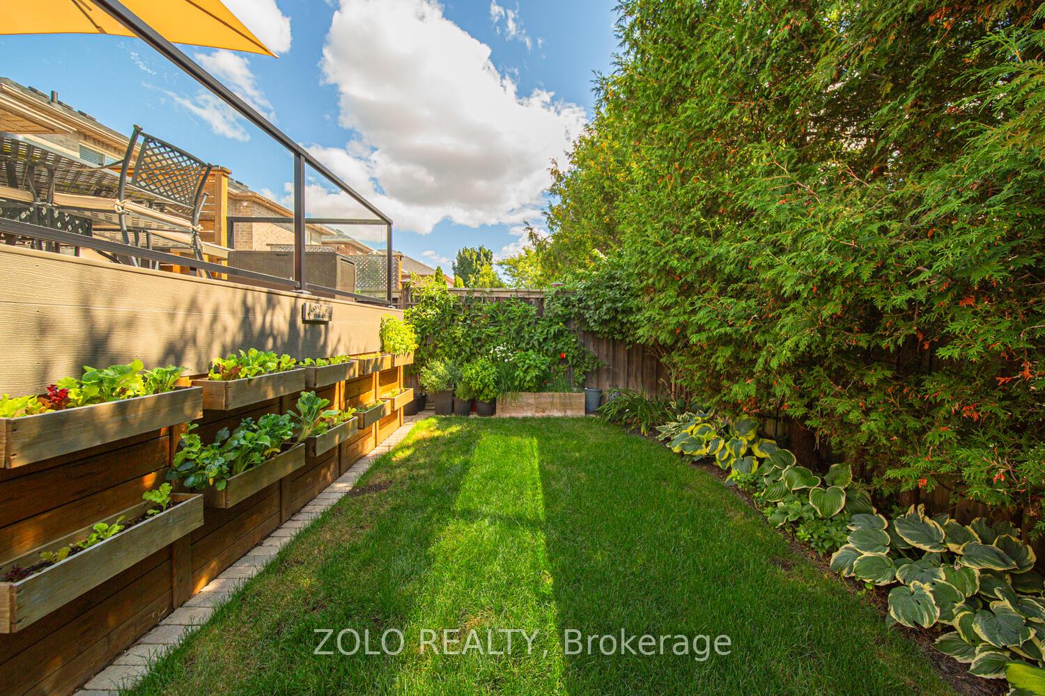 Photo 14 of 13 Glen Eagles Drive, Clarington, Courtice — HOMEH