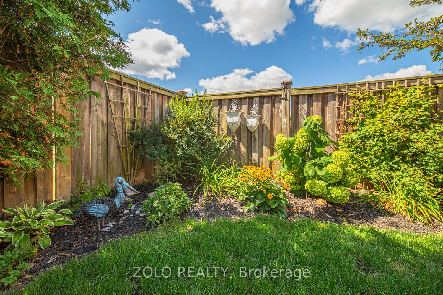 Photo 15 of 13 Glen Eagles Drive, Clarington, Courtice — HOMEH