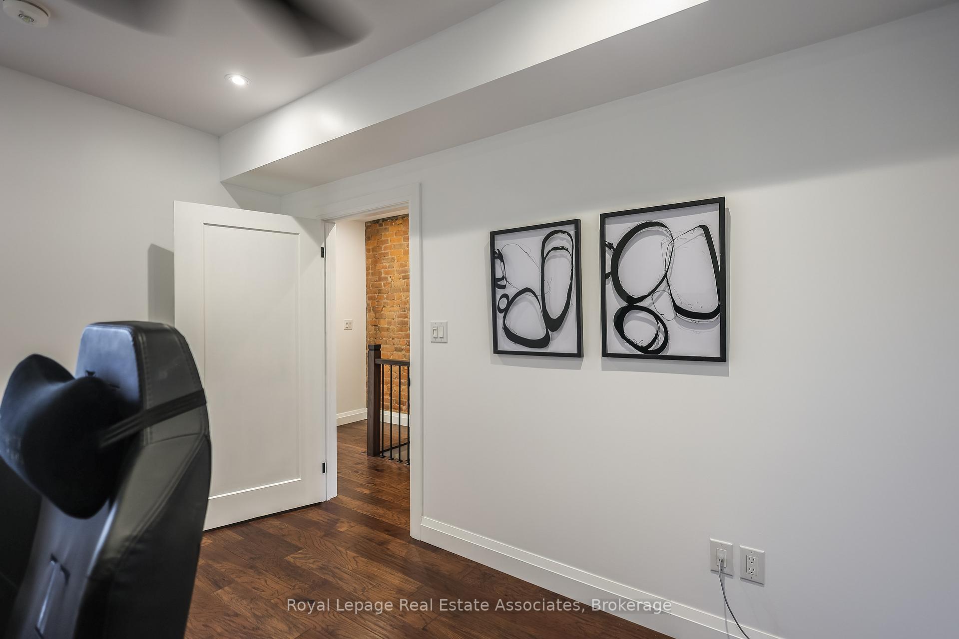 Photo 24 of 211 John Street N, Hamilton, Beasley — HOMEH