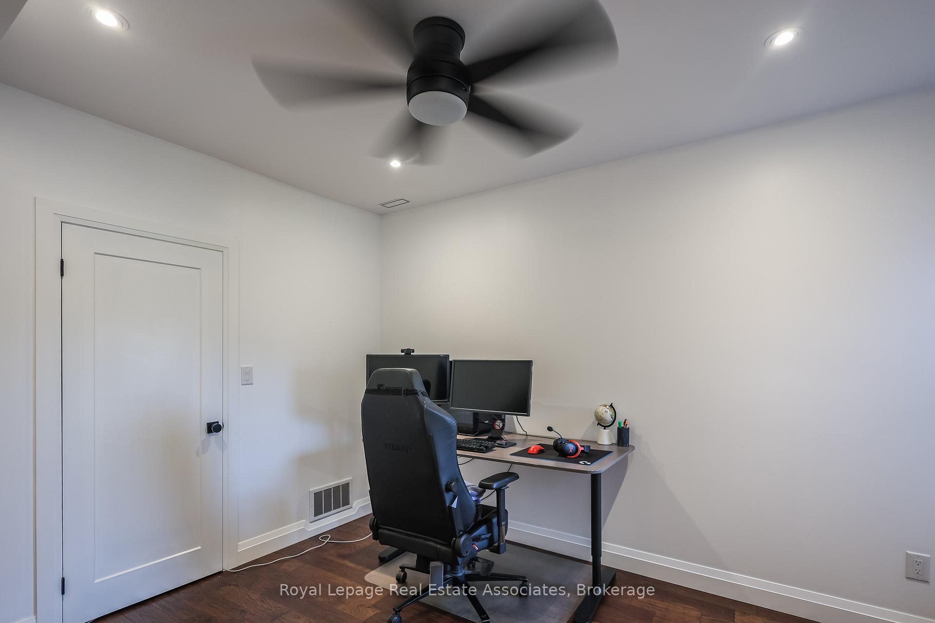Photo 25 of 211 John Street N, Hamilton, Beasley — HOMEH