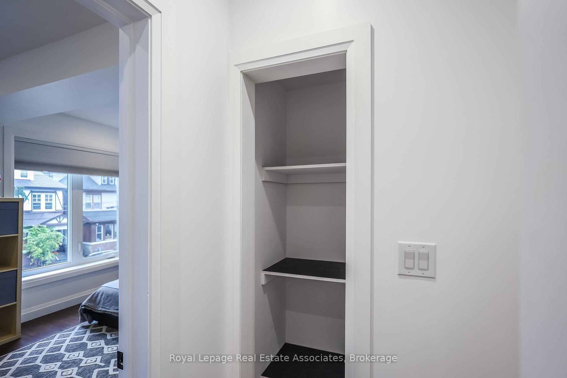 Photo 26 of 211 John Street N, Hamilton, Beasley — HOMEH