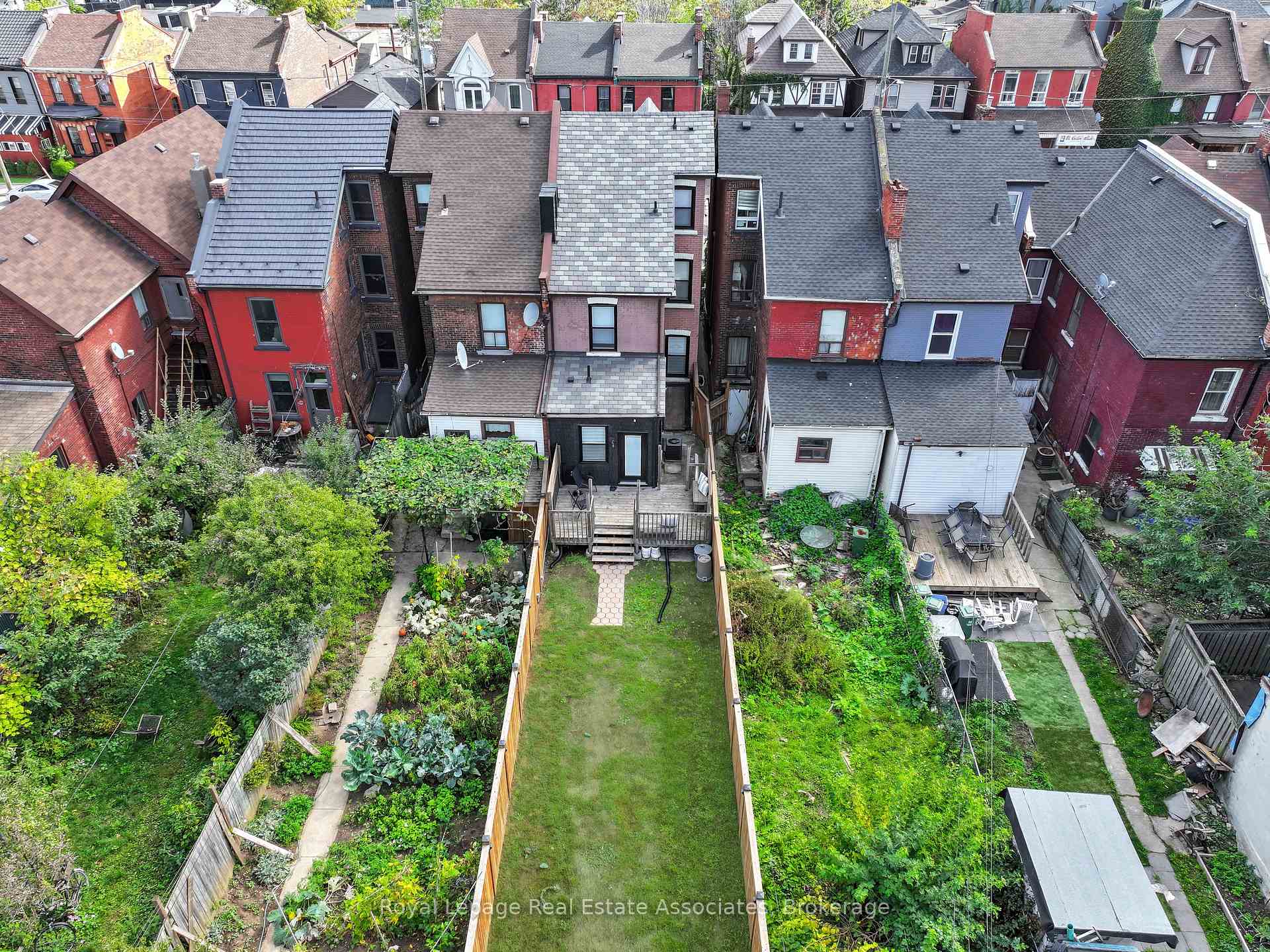 Photo 40 of 211 John Street N, Hamilton, Beasley — HOMEH