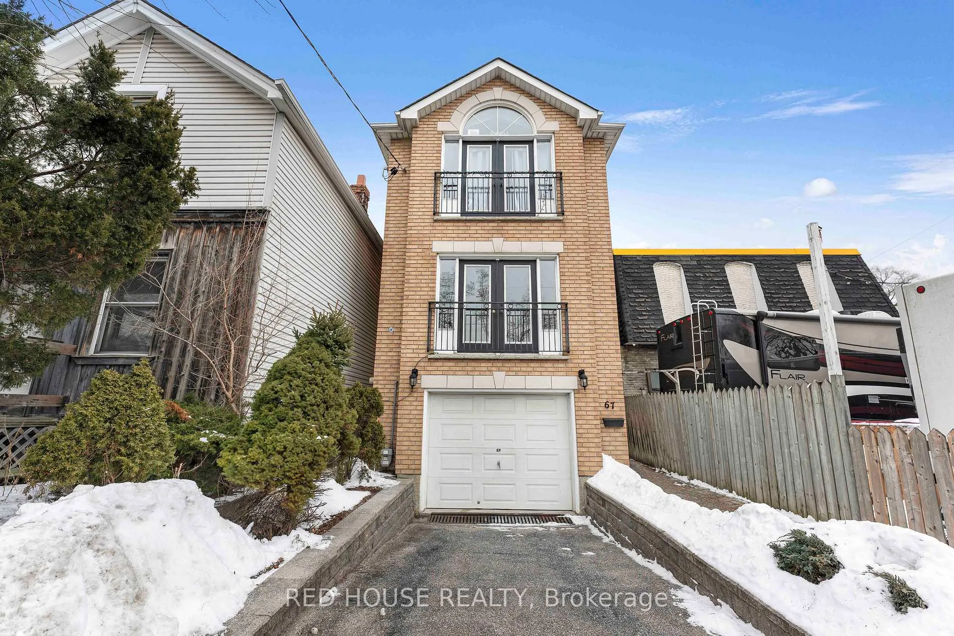 Front of Unit 1, 67 Florence Crescent
