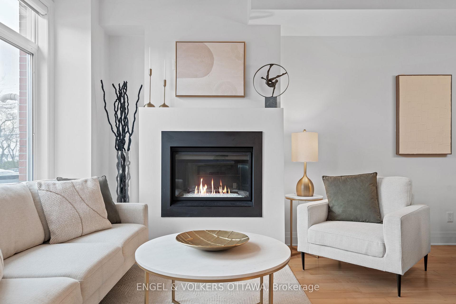 Photo 10 of 453 Edison Avenue, Ottawa, McKellar/Highland — HOMEH
