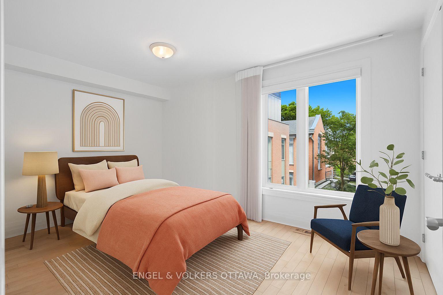 Photo 14 of 453 Edison Avenue, Ottawa, McKellar/Highland — HOMEH