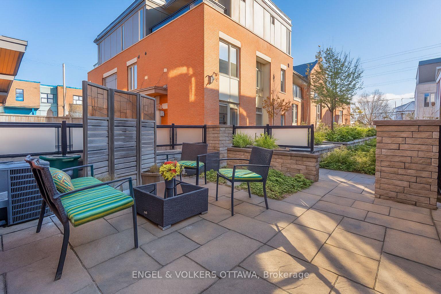Photo 30 of 453 Edison Avenue, Ottawa, McKellar/Highland — HOMEH