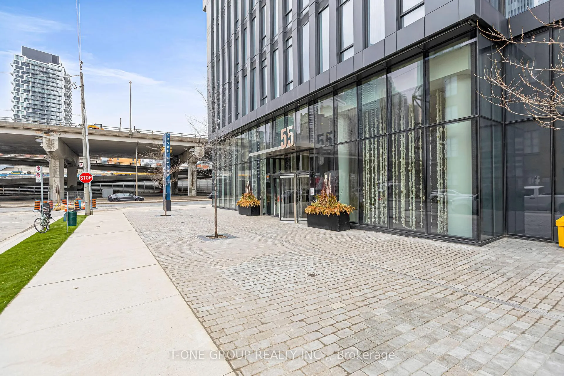 Photo 2 of Unit 3616, 55 Cooper Street, Toronto, Waterfront Communities — HOMEH