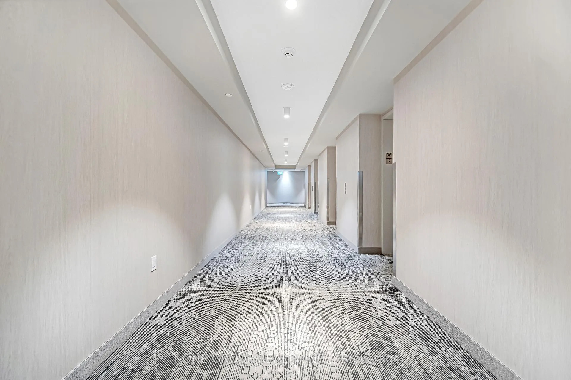 Photo 4 of Unit 3616, 55 Cooper Street, Toronto, Waterfront Communities — HOMEH