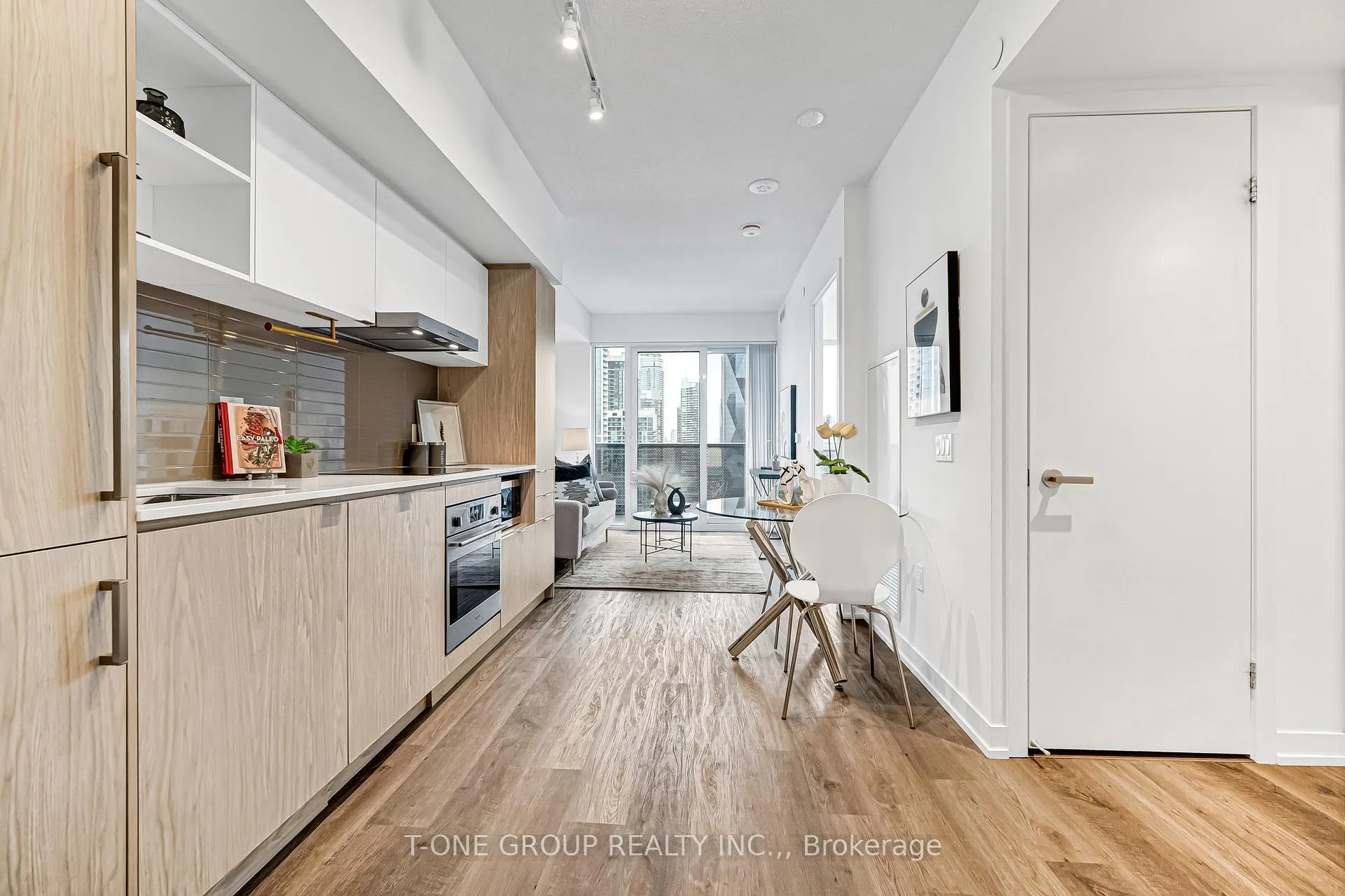 Photo 7 of Unit 3616, 55 Cooper Street, Toronto, Waterfront Communities — HOMEH