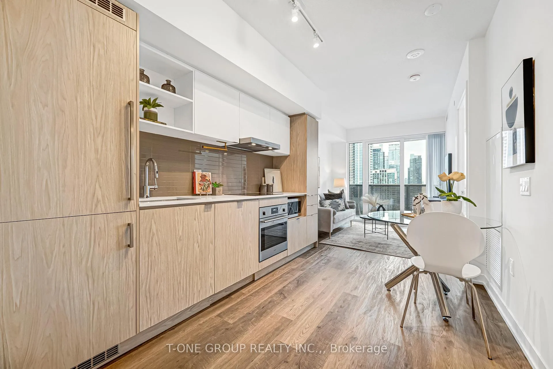 Photo 8 of Unit 3616, 55 Cooper Street, Toronto, Waterfront Communities — HOMEH