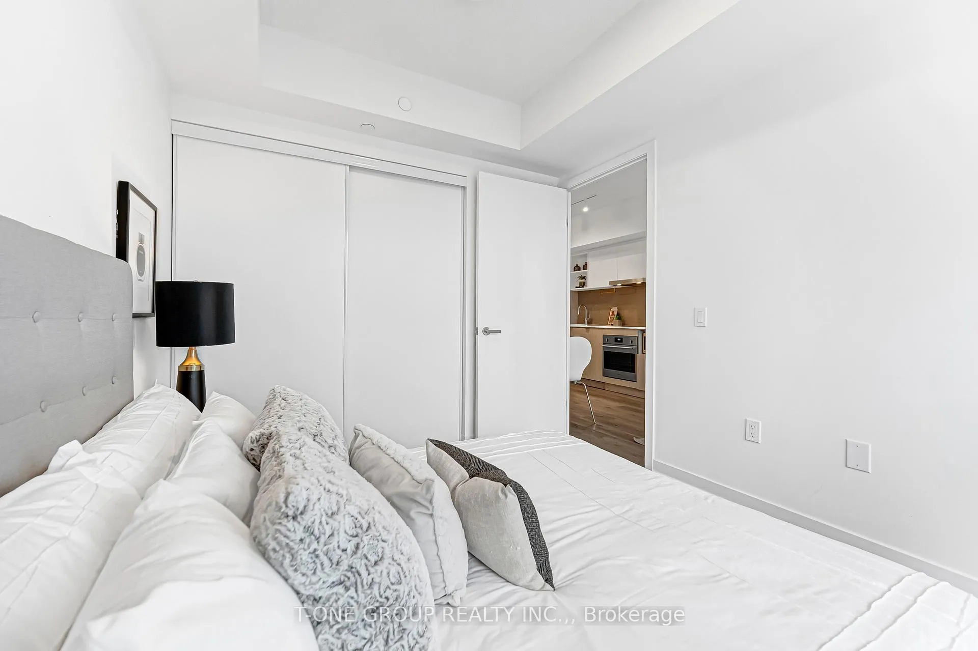 Photo 17 of Unit 3616, 55 Cooper Street, Toronto, Waterfront Communities — HOMEH