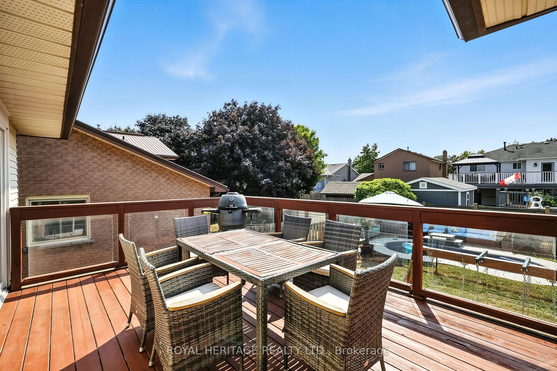 Photo 55 of 85 Pinedale Crescent, Clarington, Courtice — HOMEH