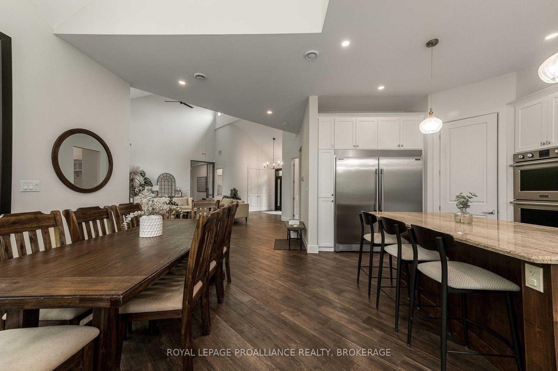 Photo 13 of Unit 15, 1096 Applewood Lane, Frontenac, Frontenac South — HOMEH