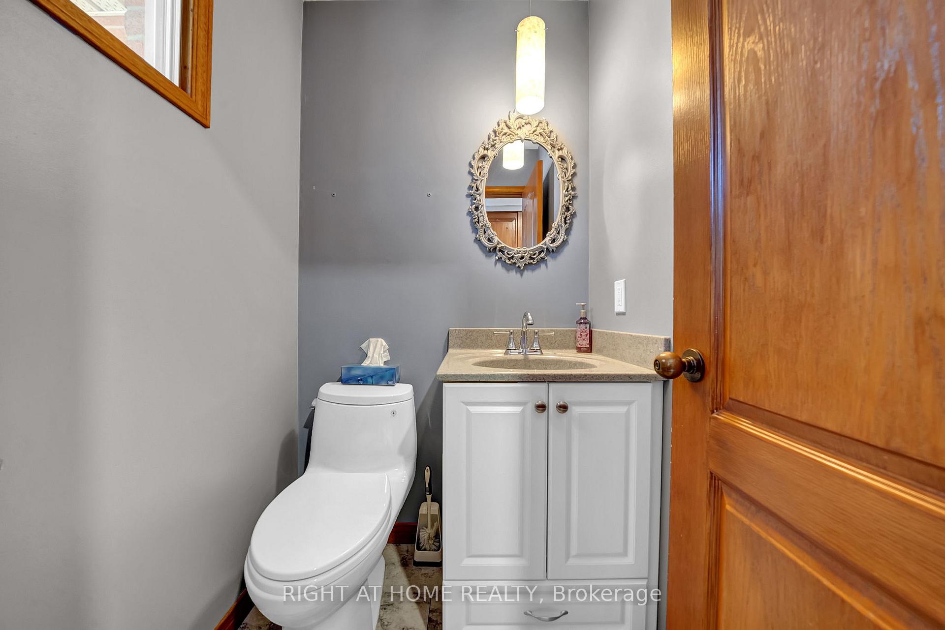 Photo 63 of 7 Hailey Court, Clarington, Bowmanville — HOMEH