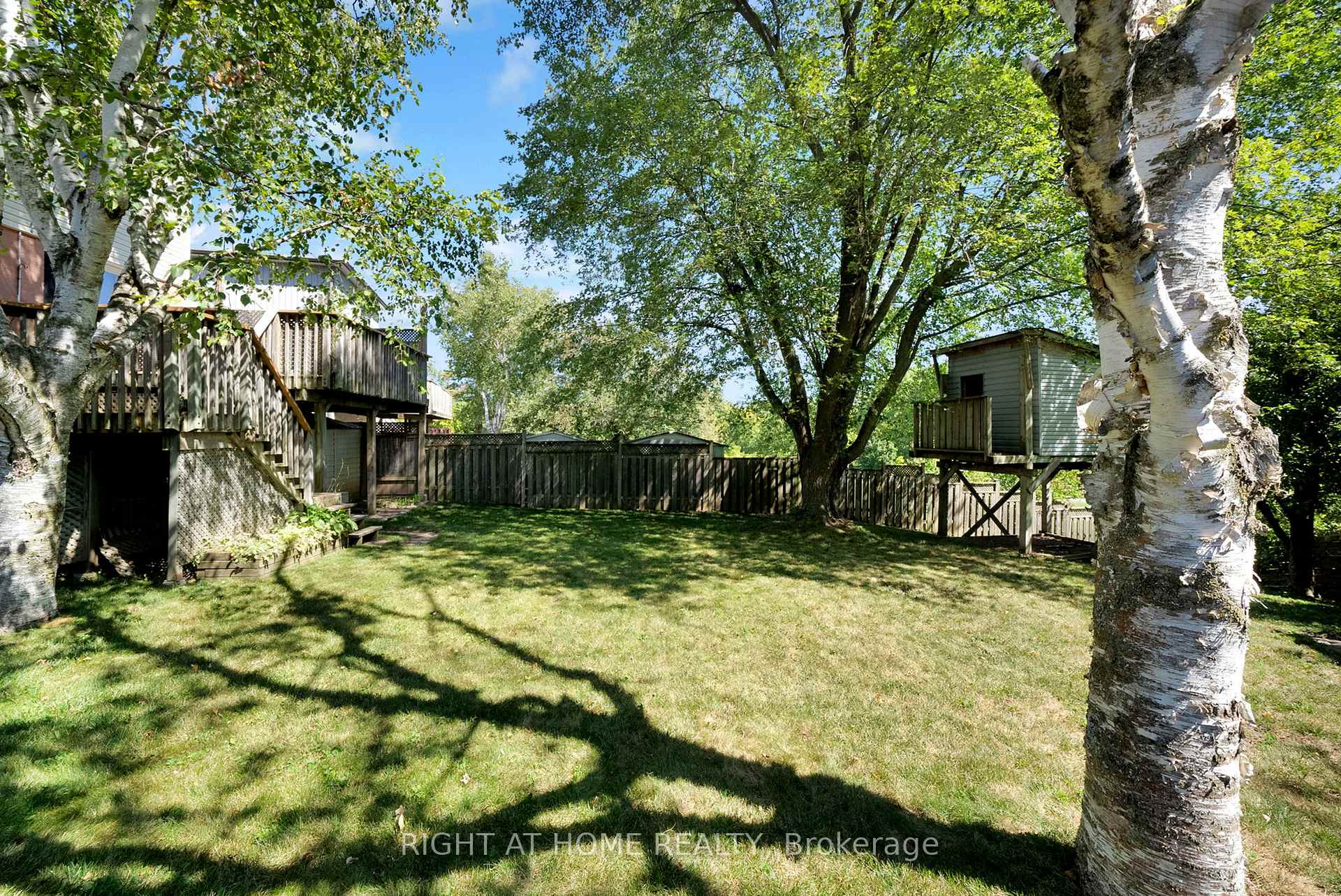 Photo 80 of 7 Hailey Court, Clarington, Bowmanville — HOMEH