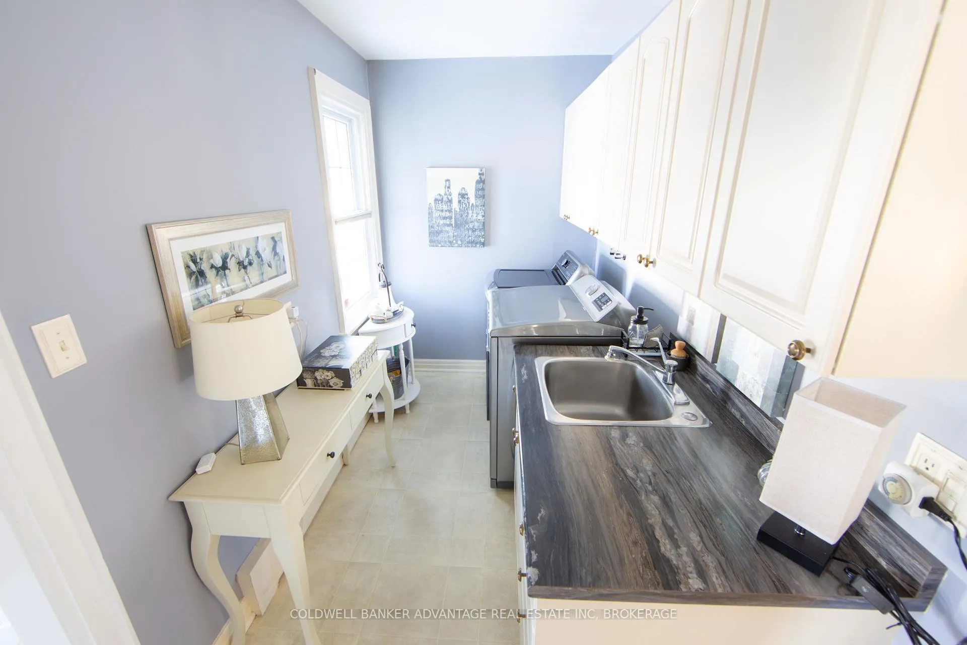 Photo 16 of 123 Parkway, Welland, Prince Charles — HOMEH