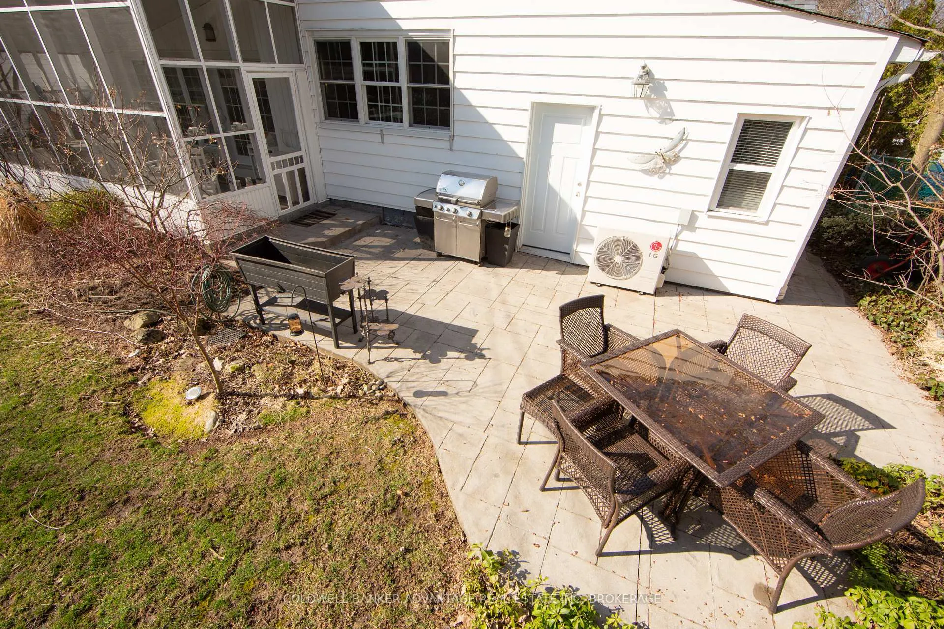 Photo 40 of 123 Parkway, Welland, Prince Charles — HOMEH