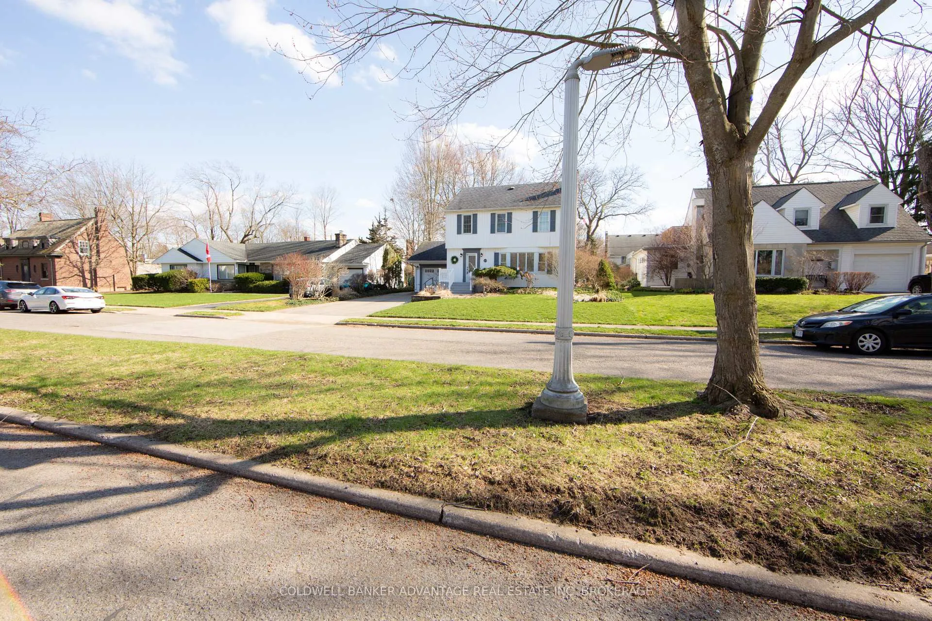 Photo 44 of 123 Parkway, Welland, Prince Charles — HOMEH