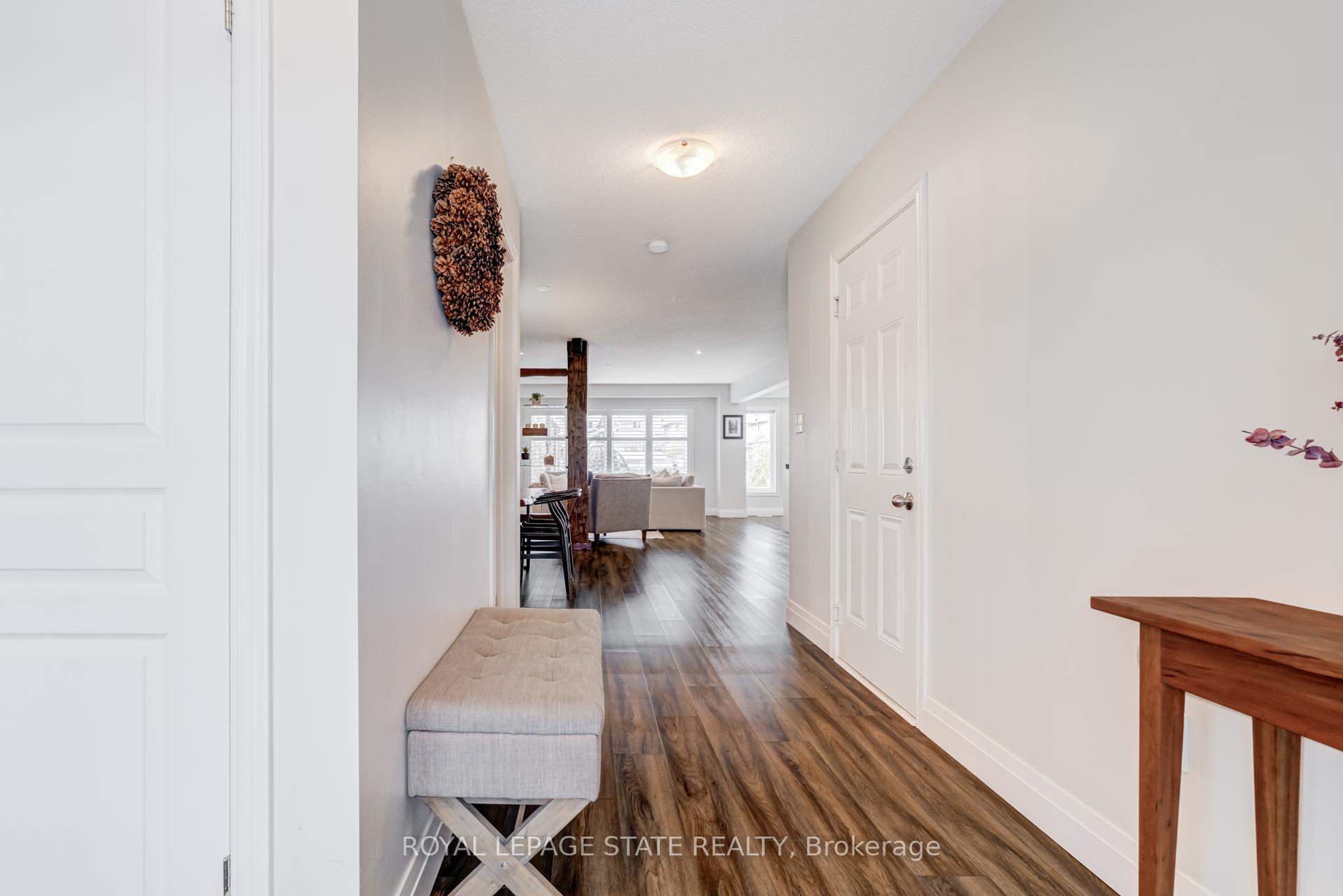 Photo 5 of 36 Irwin Avenue, Hamilton, Meadowlands — HOMEH