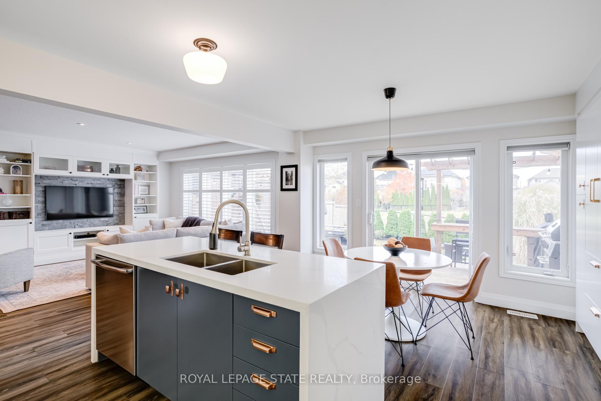 Photo 15 of 36 Irwin Avenue, Hamilton, Meadowlands — HOMEH