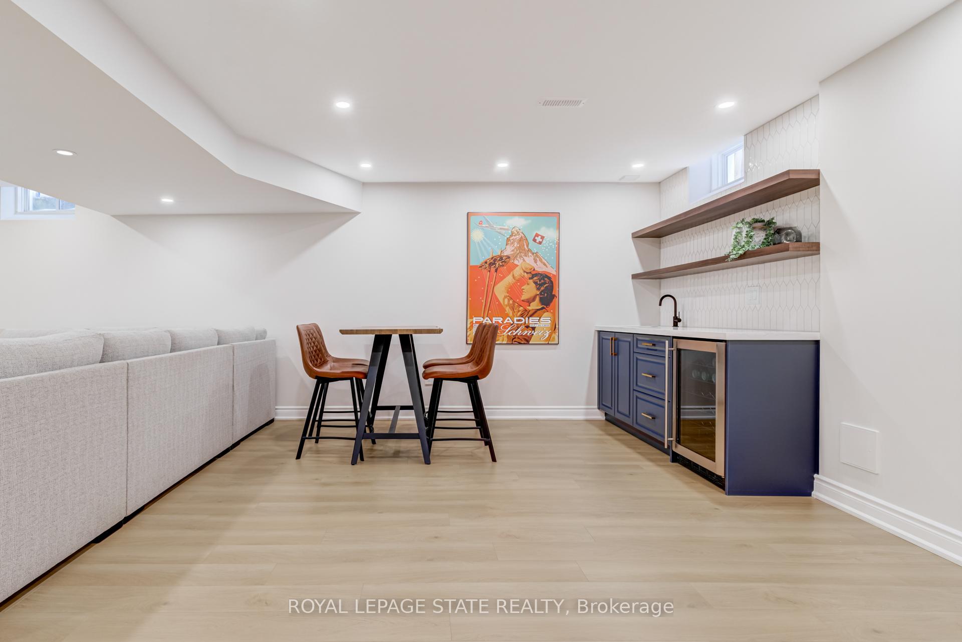 Photo 44 of 36 Irwin Avenue, Hamilton, Meadowlands — HOMEH