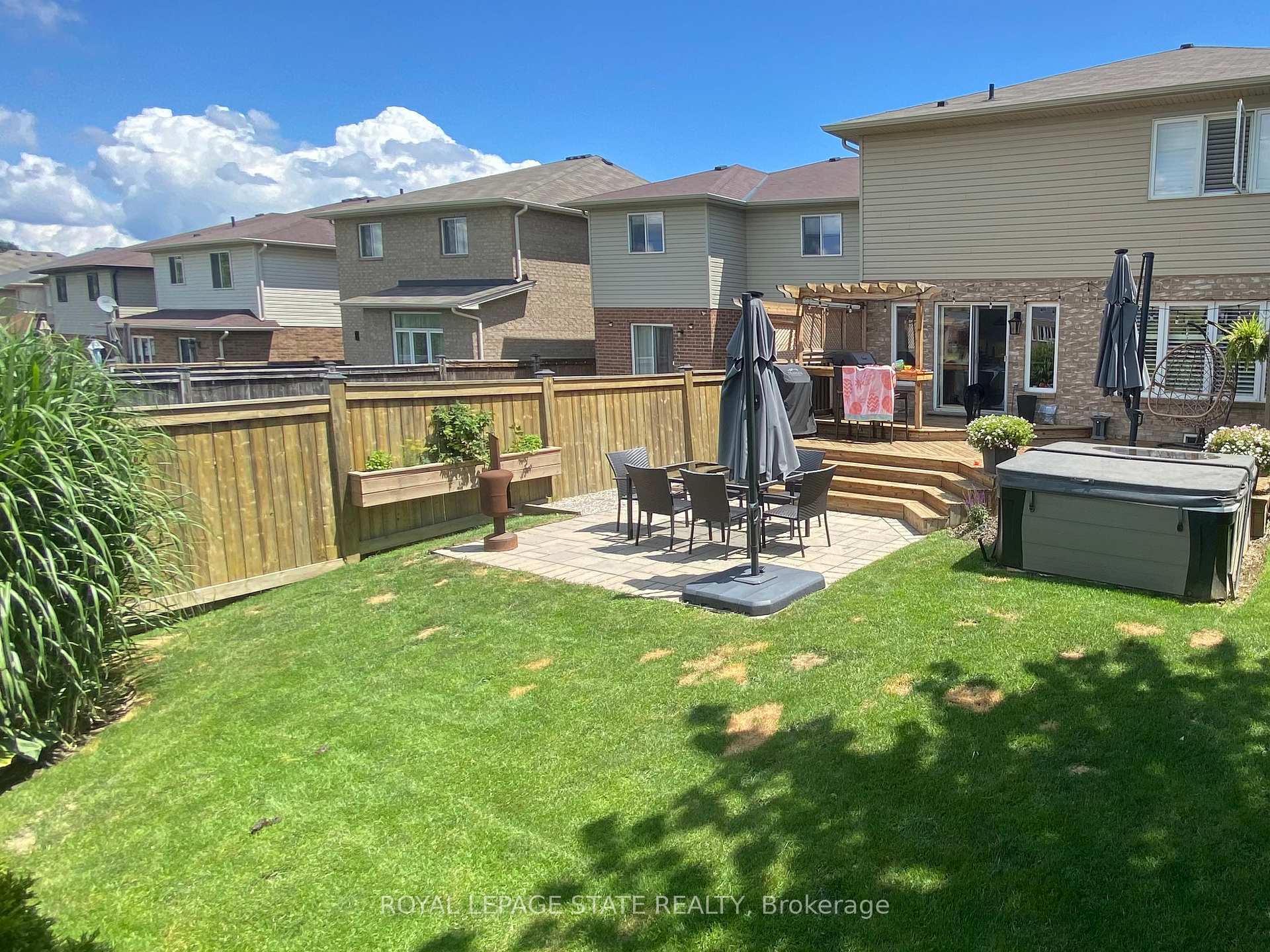 Photo 49 of 36 Irwin Avenue, Hamilton, Meadowlands — HOMEH