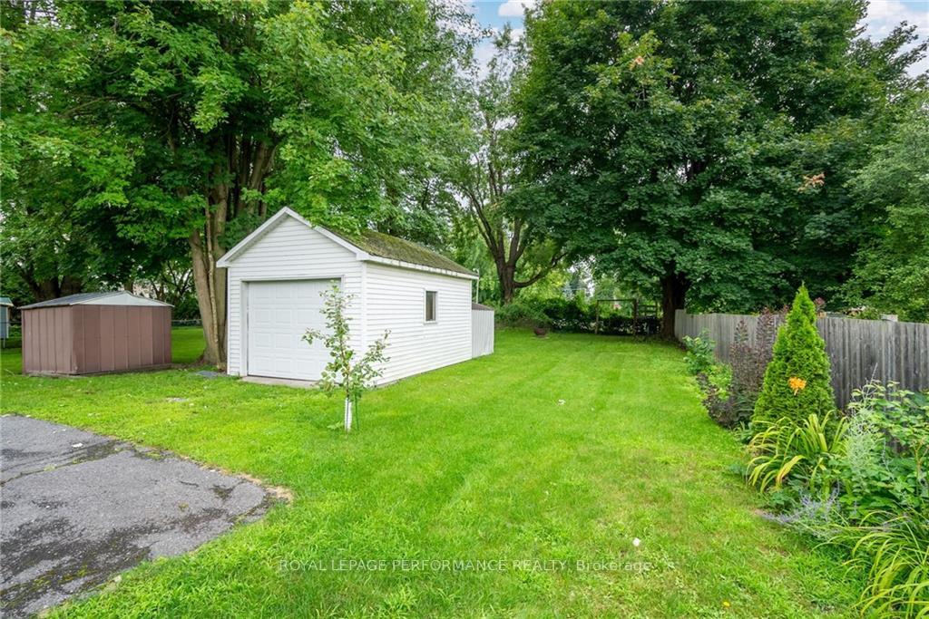 Photo 7 of 526 Amelia Street, Cornwall — HOMEH