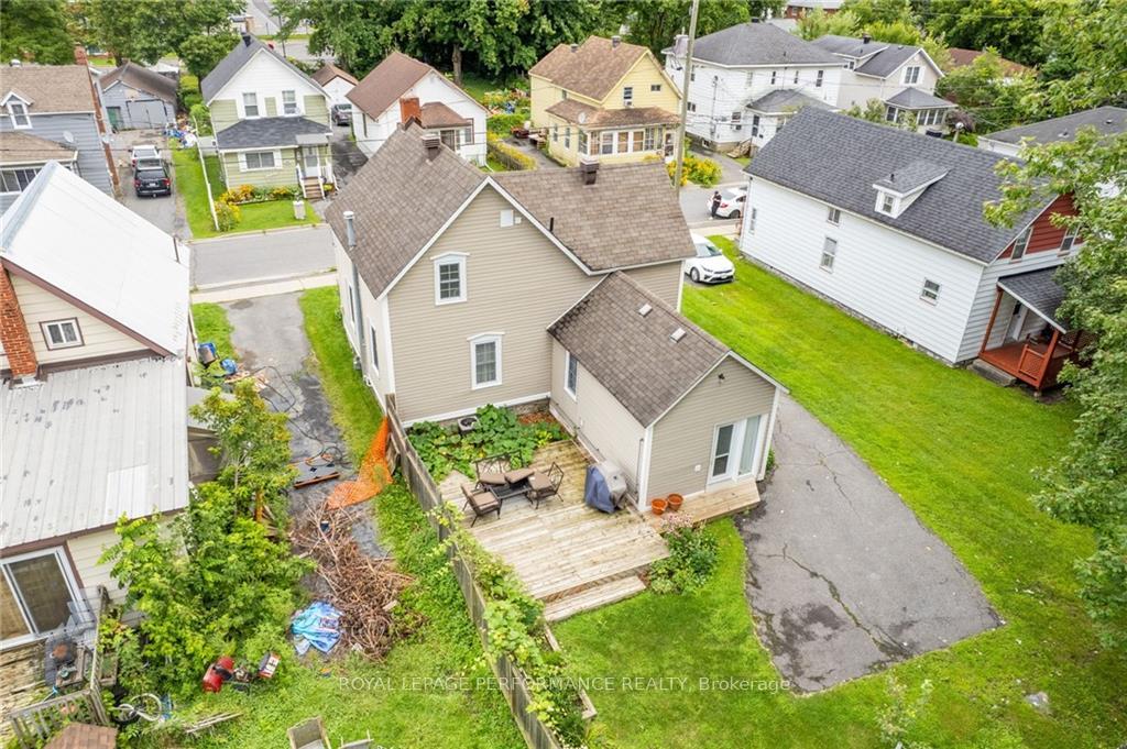 Photo 11 of 526 Amelia Street, Cornwall — HOMEH