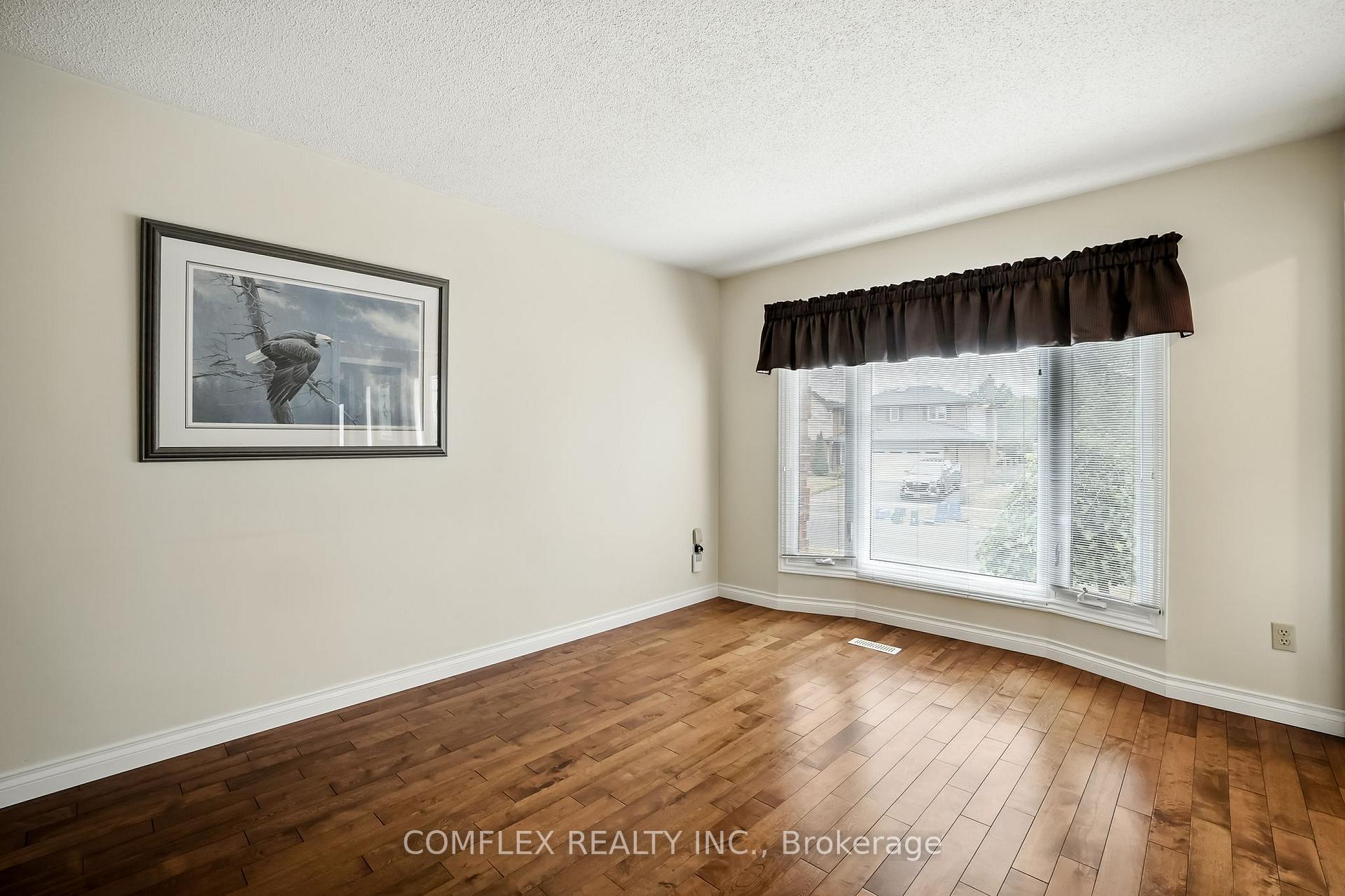 Photo 9 of 38 Barley Mill Crescent, Clarington, Bowmanville — HOMEH